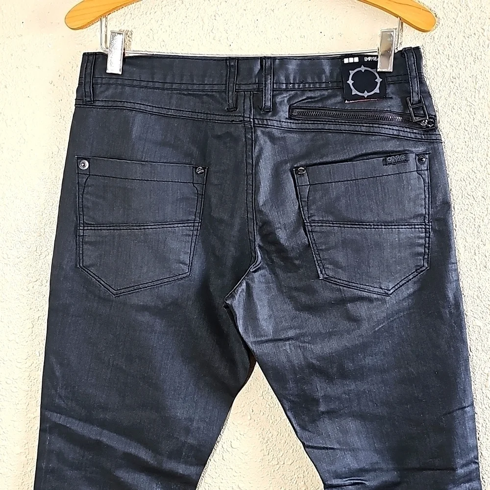 EMPYRE Jeans.